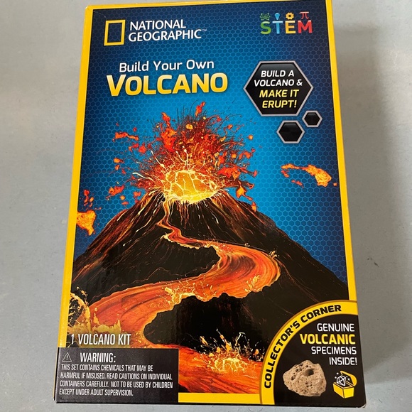 NWT National Geographic | Build Your Own Volcano Science Kit - Picture 1 of 3